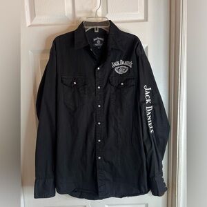 Jack Daniel’s Black Men’s Pearl Snap Button Down Shirt Embroidered Logo Large